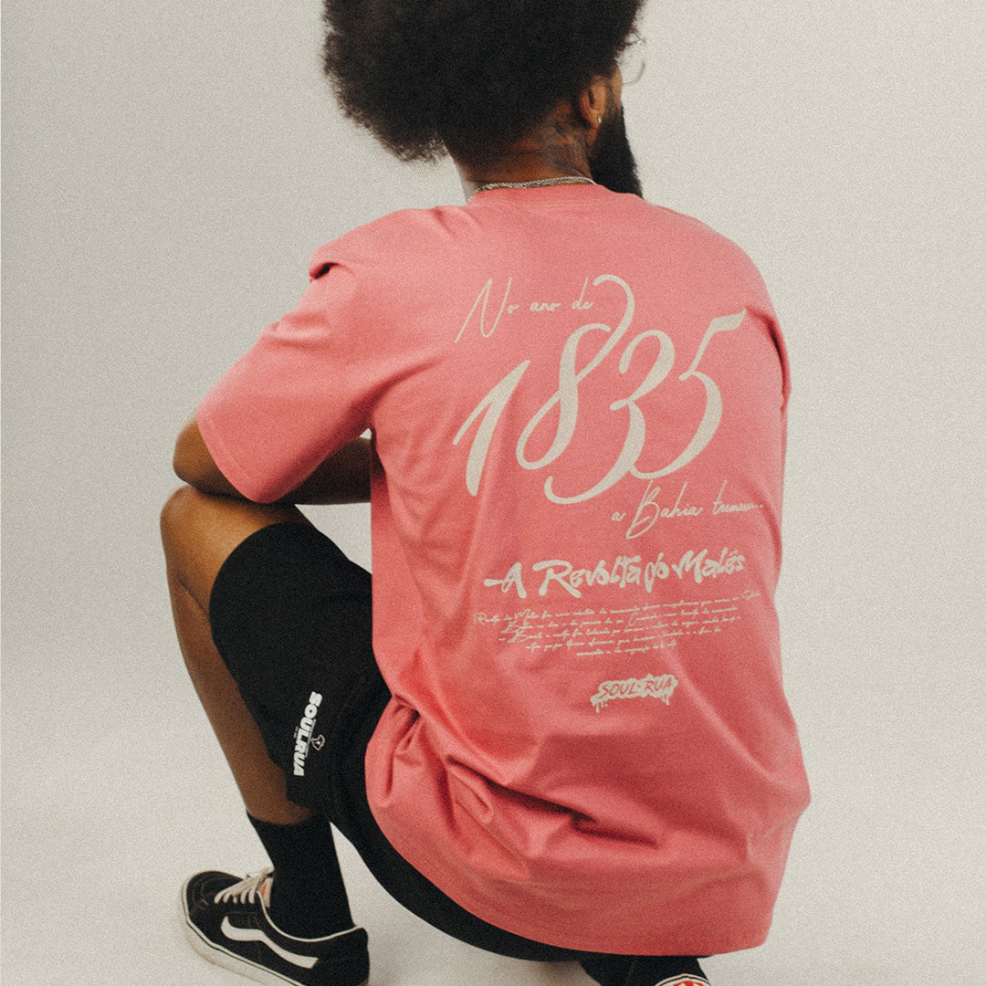 Camiseta Streetwear - REVOLTA