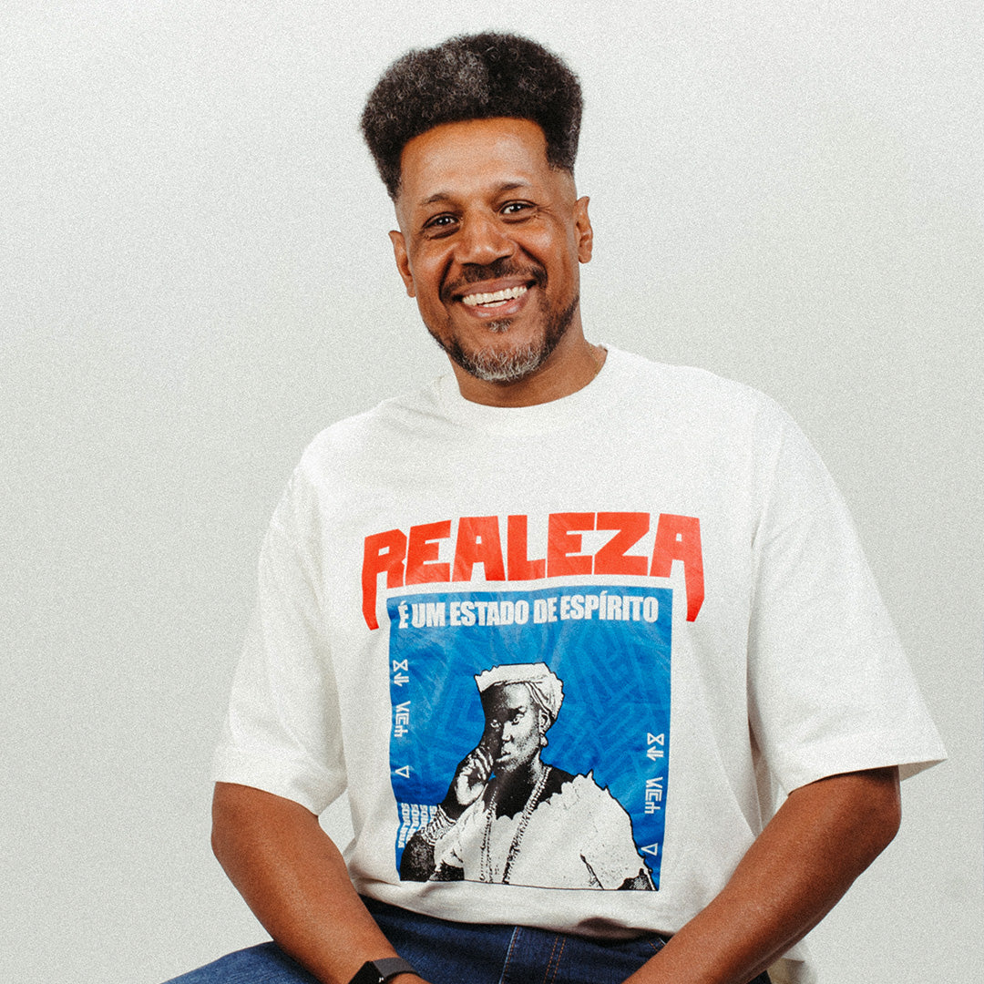 Camiseta Oversized - REALEZA É UM ESTADO
